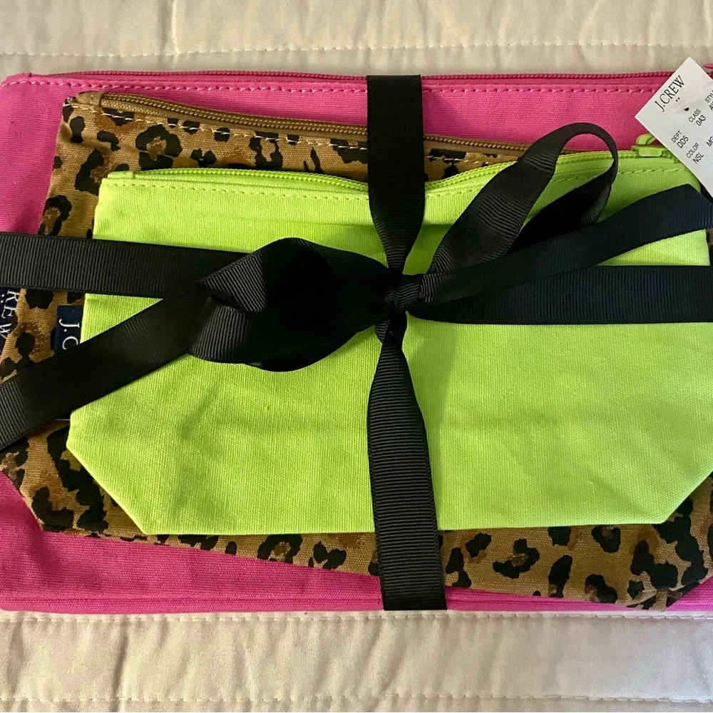 New, J.Crew Set of 3 Cosmetic Bags in Lime, Barbie Pink & Animal Print 🛍
